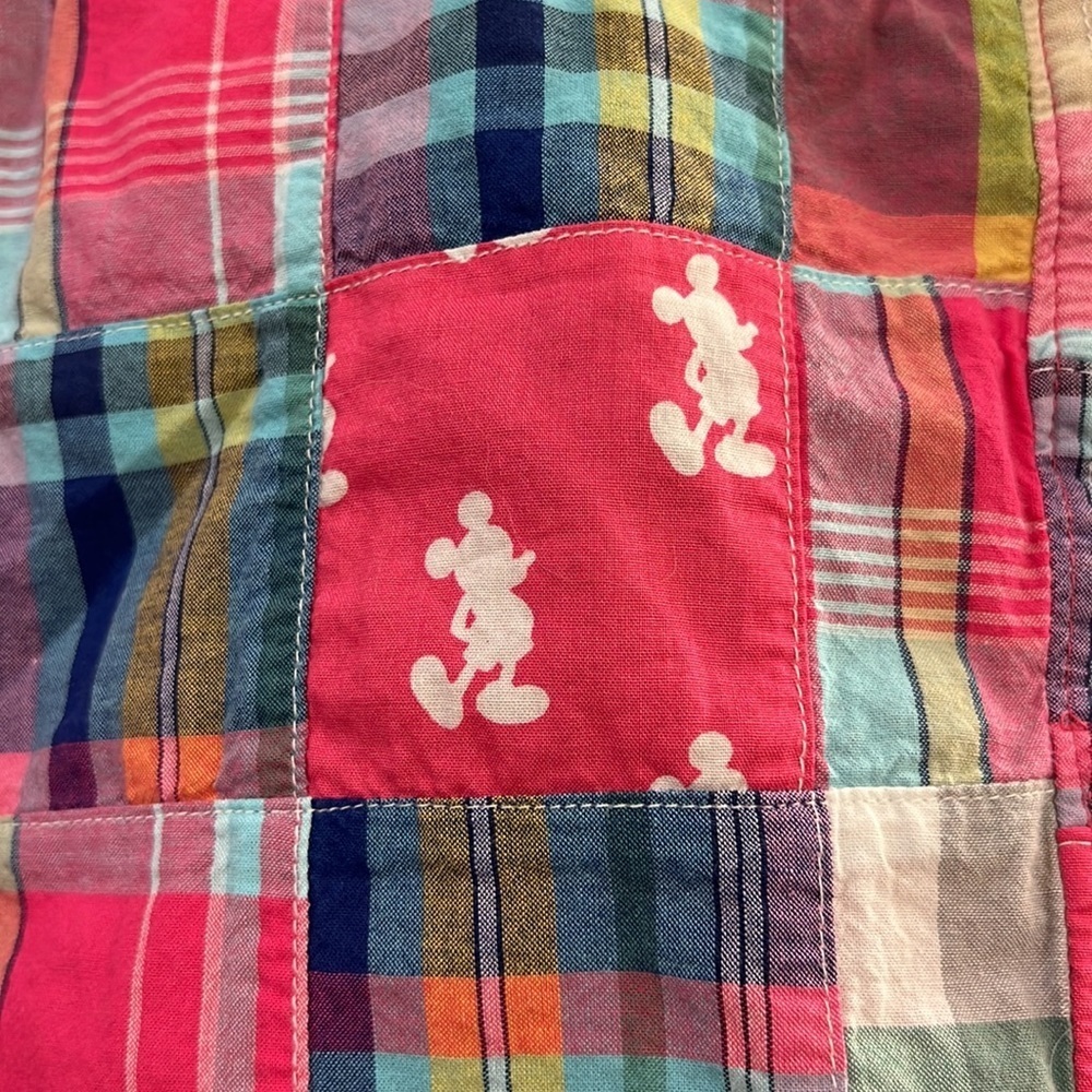 Walt Disney World ladies shorts - Picture 2 of 5